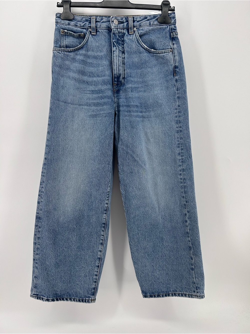 TOTEME Flare Fit Denim Cropped Jeans in Washed Blue Cotton Women’s Size 28/30 - Picture 2 of 13